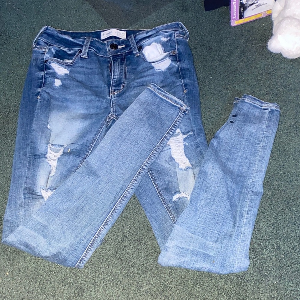 ripped skinny jeans